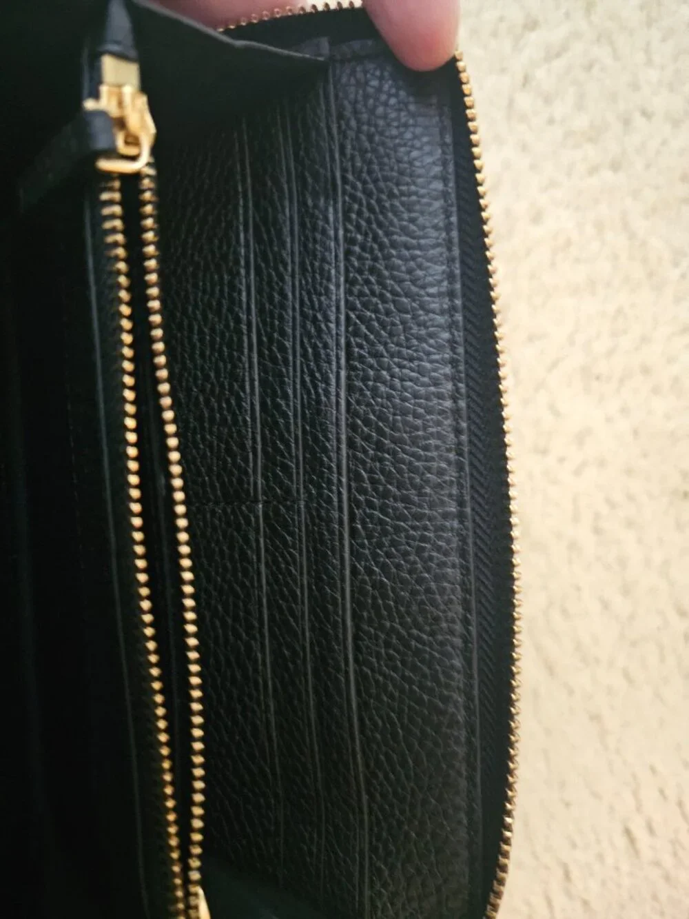 Tory burch wallet